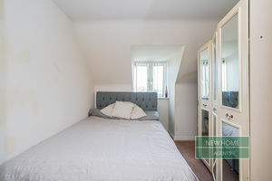 Photo 8- click for photo gallery